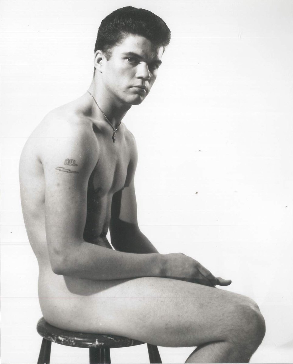 creatureblackl1's tweet photo. Del Morgan aka Del Drake [Photos by Athletic Model Guild, Pat Milo, and Bruce of Los Angeles] Los Angeles, 1967 or perhaps earlier #delmorgan #deldrake #athleticmodelguild #patmilo #bruceoflosangeles #vintagemen #gaymen #vintagegay #nakedmen #nakedgay #gay https://t.co/KQs6Tjrf6v