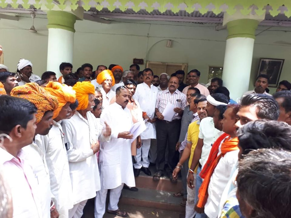 BJP4MP's tweet photo. केंद्र सरकार और प्रधानमंत्री श्री @narendramodi जी के द्वारा कैबिनेट की प्रथम बैठक में किसानों के हित में किये गए ₹6000 वार्षिक सम्मान निधि के प्रावधान के लिए झाबुआ-रतलाम सांसद श्री @gumansinghdamor को धन्यवाद ज्ञापित किया https://t.co/MHNEJIhIlp