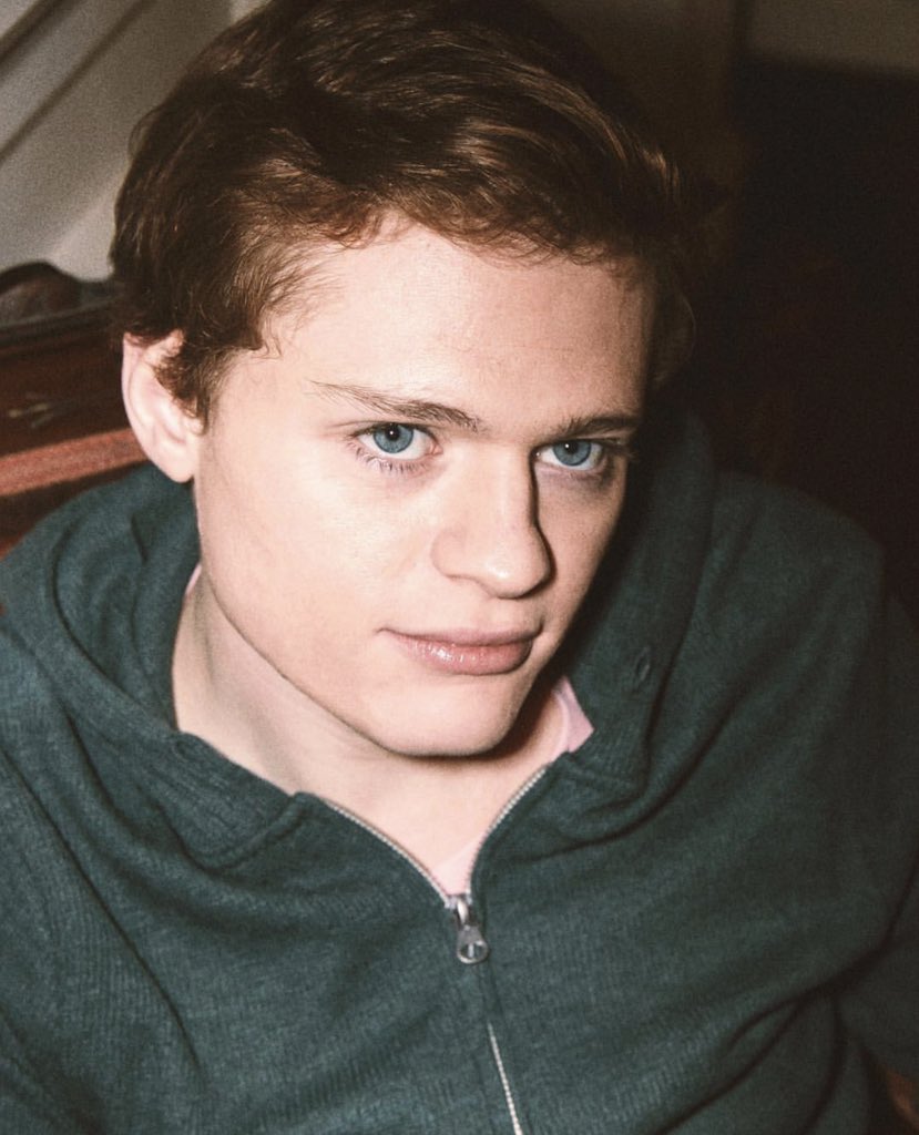 Happy birthday to the lovely sean berdy 