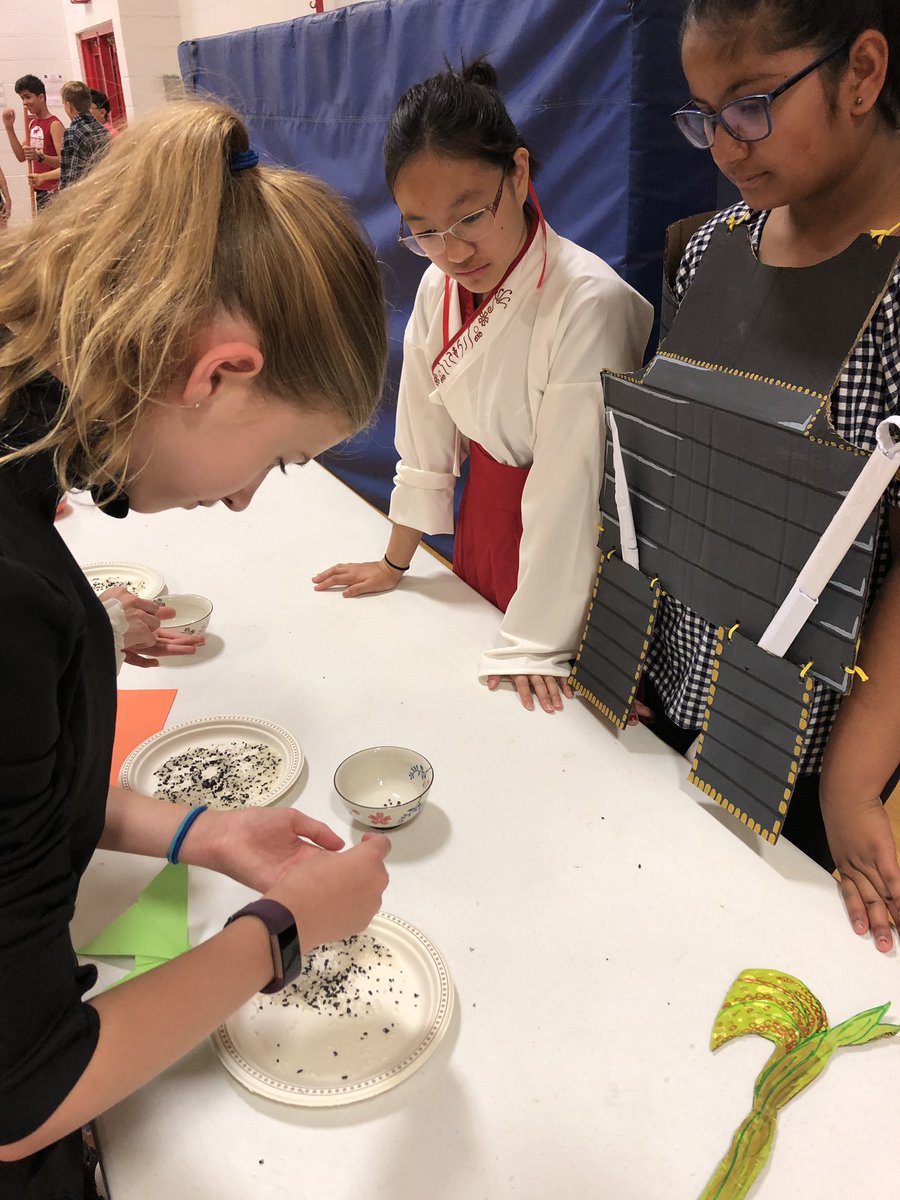 8geniuses's tweet photo. History comes to life with our Japanese village from the Edo period https://t.co/Wb7LOJPLo4