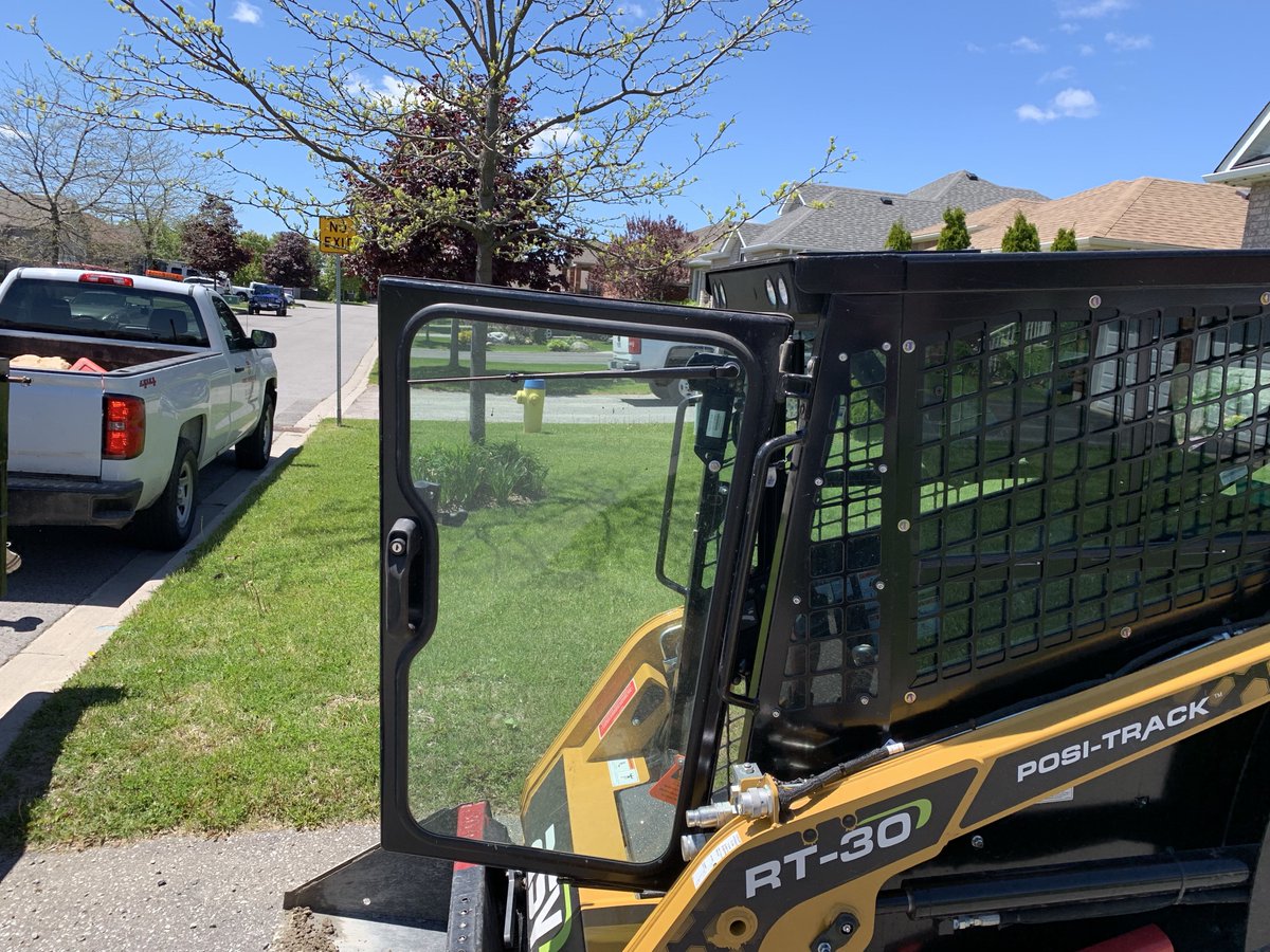 FirstResponseLS's tweet image. We are out today removing a gravel driveway! Need some gravel? We can deliver in port hope today for $50 per ton!