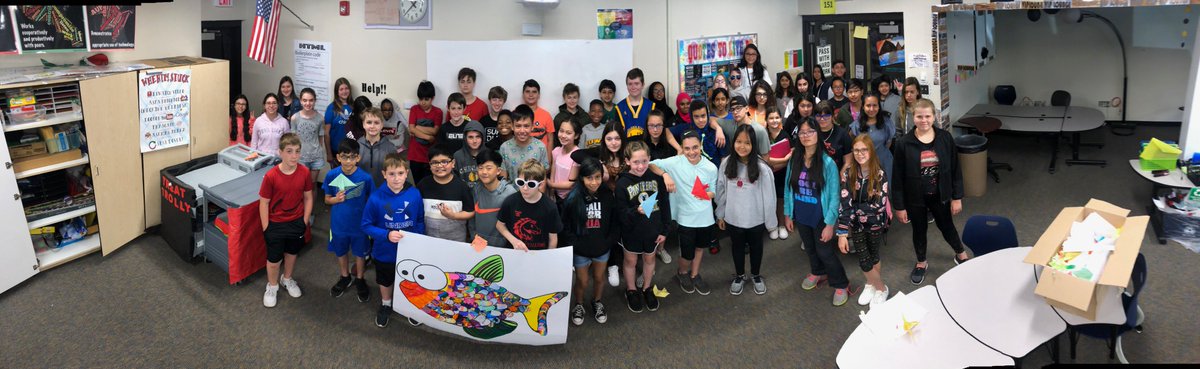 Mrs. Thomen tweet media