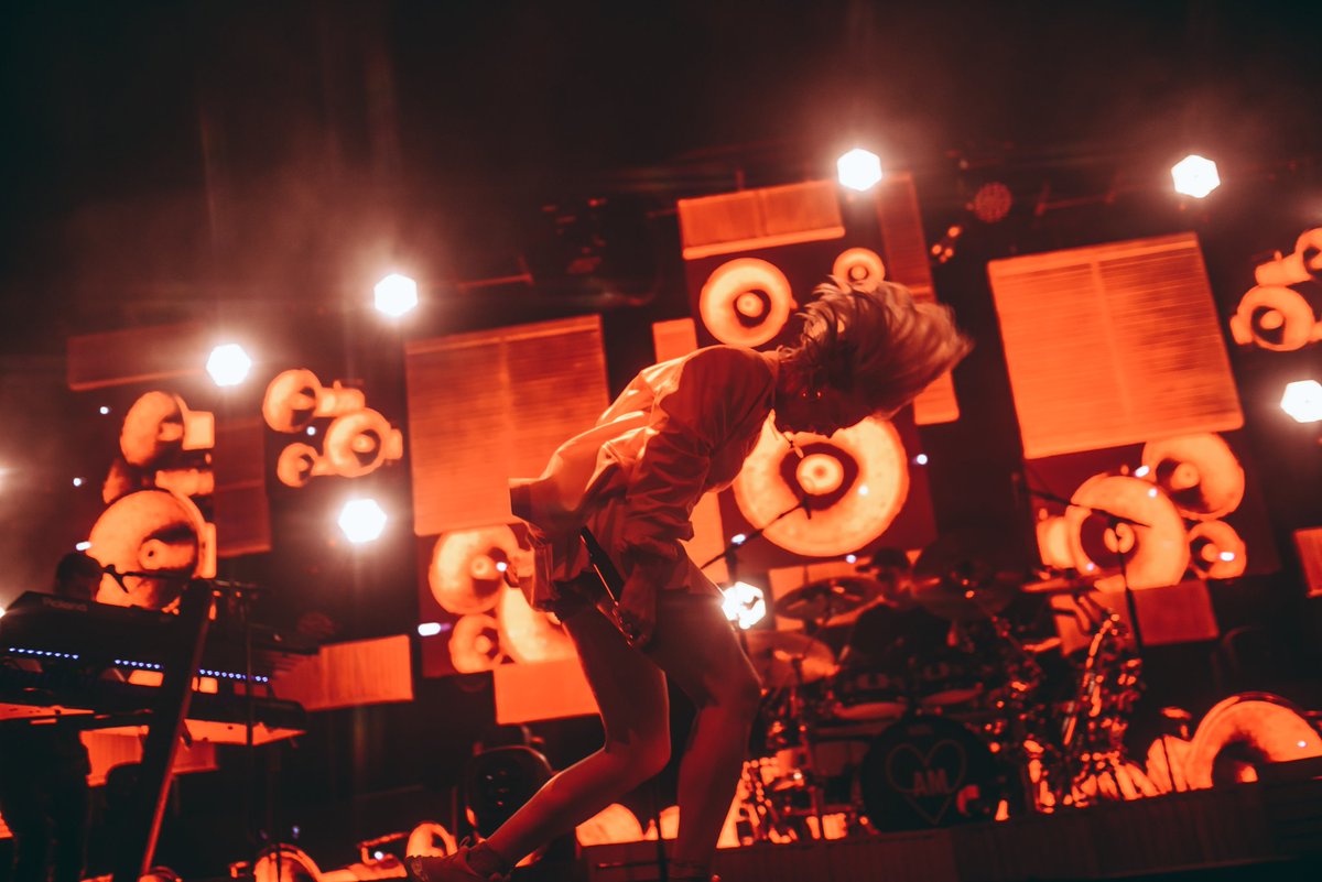 AnneMarie's tweet photo. DUBLIN 01.06.19. Part 2 My biggest headline show to date. Thank you thank you thank youuuuuuuu ❤❤❤❤ 📸: @SHOTBYPHOX https://t.co/0a2ItDaUF8