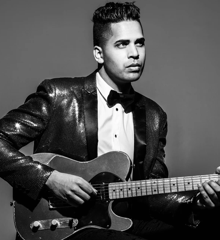 Checkout the new single ‘Get in the Groove’ by Canadian artist <a href="/jordanjohnmusic/">Jordan John</a>, from his debut album Funk Parade > bit.ly/2ZagNDD
.
trouvelagroove.com
.
.
.
.
.

.
#jordanjohn #funkparade #getinthegroove #funk #groovy #TLG #newrelease #newmusic #newalbum