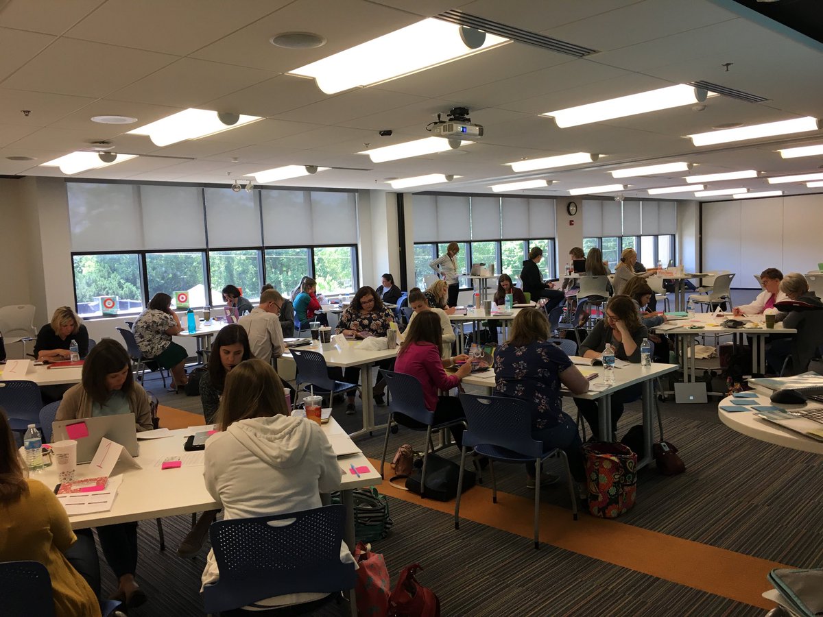 messenheimerk1's tweet photo. So excited to study ⁦@JSerravallo⁩’s book with an amazing group of teachers this week in Gahanna! https://t.co/h2Wx23b2fY