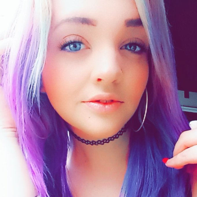 My nickname is Skittlez for a reason.    🌈🦄 🤷😉😘 @Skittles @MIFCLIVE #Skittlez0018 #WhitRyder #FreshCoastLIVE<a href="/tag/whitryder"class="tags"><span>#whitryder</span></a><a href="/tag/skittlez0018"class="tags"><span>#skittlez0018</span></a><a href="/tag/freshcoastlive"class="tags"><span>#freshcoastlive</span></a>