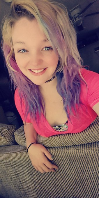 My nickname is Skittlez for a reason.    🌈🦄 🤷😉😘 @Skittles @MIFCLIVE #Skittlez0018 #WhitRyder #FreshCoastLIVE<a href="/tag/whitryder"class="tags"><span>#whitryder</span></a><a href="/tag/skittlez0018"class="tags"><span>#skittlez0018</span></a><a href="/tag/freshcoastlive"class="tags"><span>#freshcoastlive</span></a>