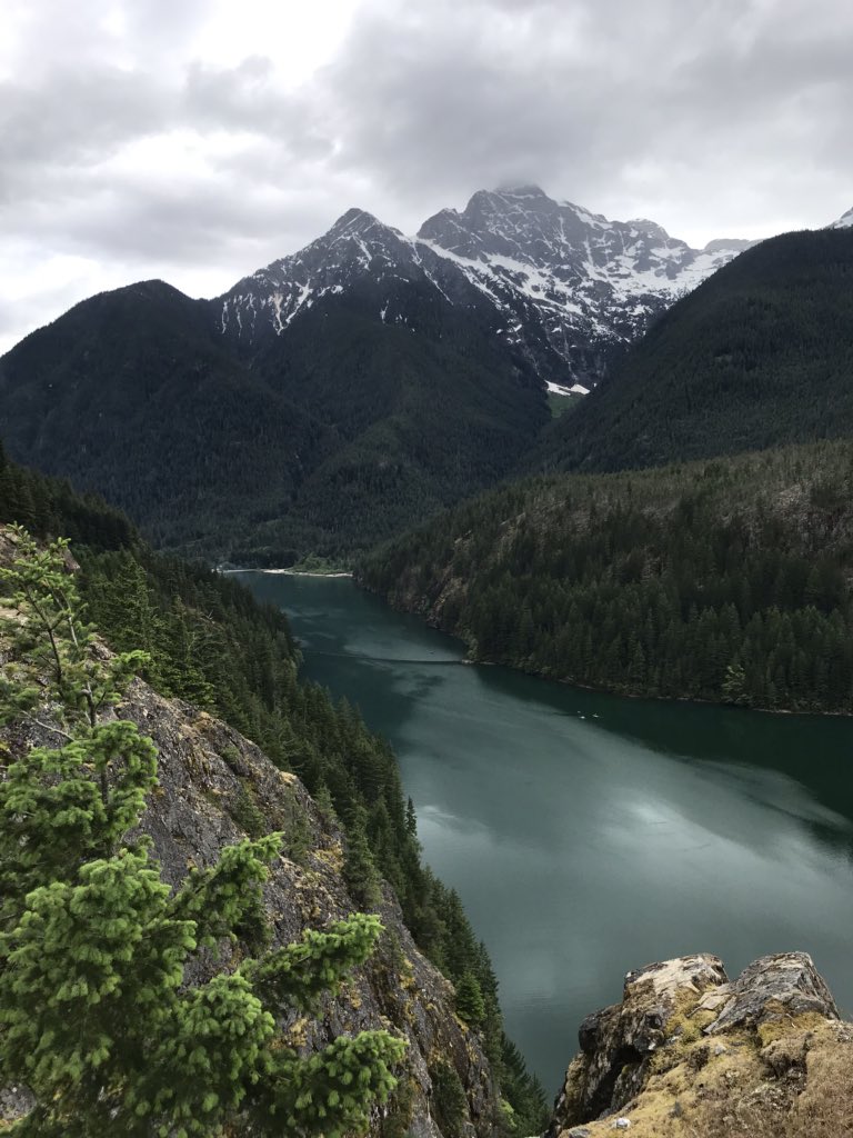 OrigamiGoblin's tweet photo. Had an amazing time exploring Washington and Oregon this past week! #hiking #IRLAdventures https://t.co/A84y93zULz
