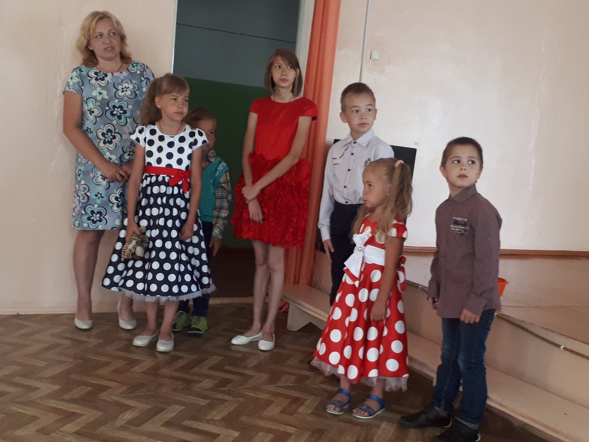«Пусть мама услышит, пусть мама придёт, пусть мама меня непременно найдёт, ведь так не бывает на свете, чтоб были потеряны дети…». С этих слов сегодня начался конкурс приёмных семей в Старомайнском районе, замечательное и по-семейному доброе мероприятие.😊😊😊