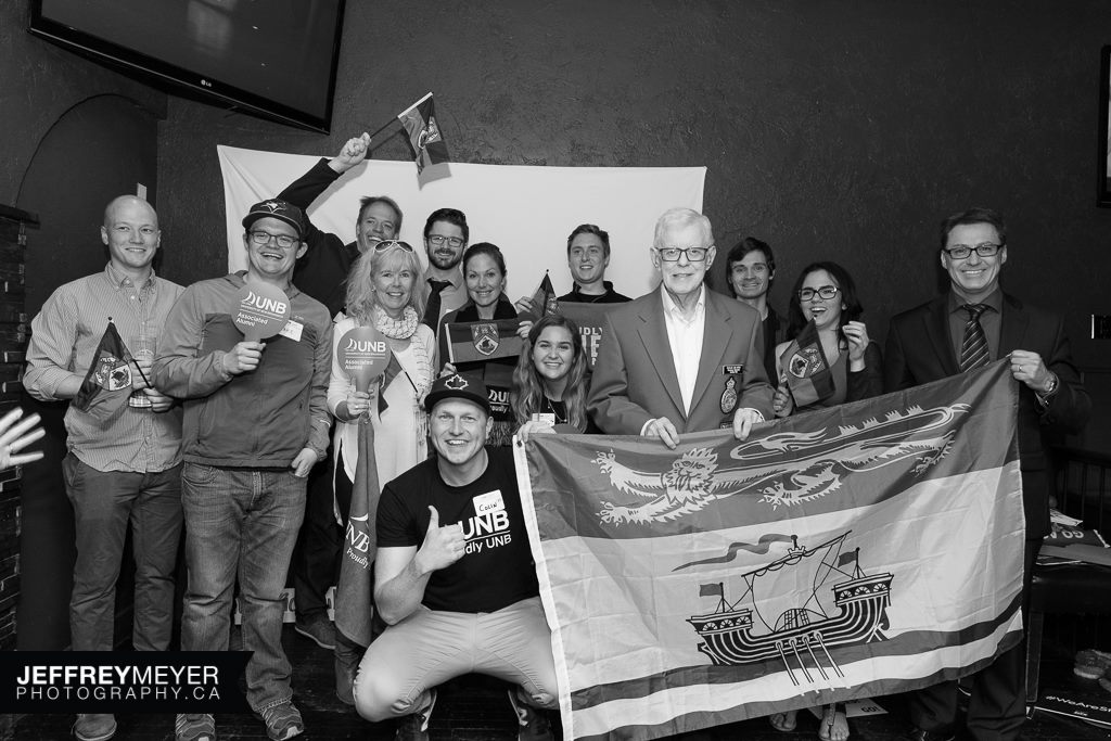 unbalumni's tweet photo. Ottawa! The @atlanticUpub is days away! Come on out to Hooleys Pub this Thursday to celebrate with UNB grads and alumni of Maritime universities. There will be garlic fingers, lobster rolls, Maritime raffle prizes and UNB swag!🦞🎉
RSVP: https://t.co/GgYQCX9u02 https://t.co/pyH781Kbg0