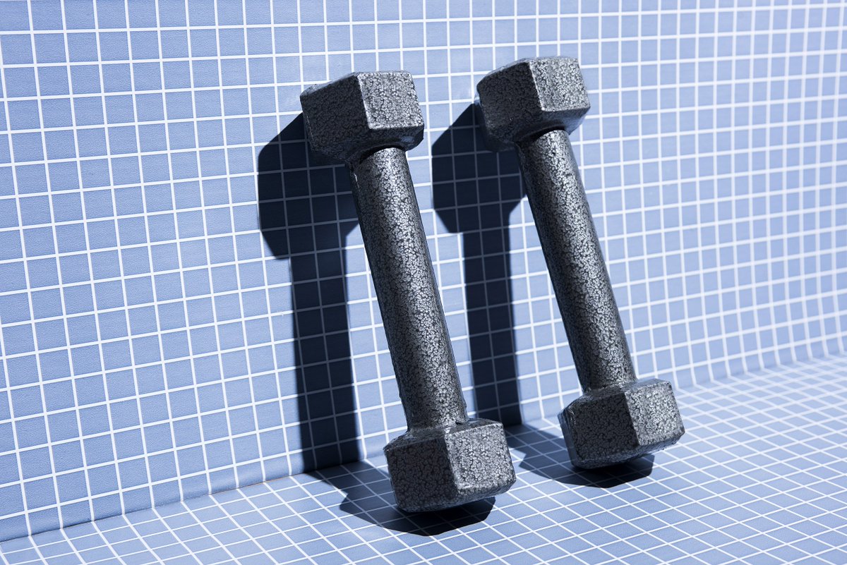 MBalaneasa's tweet photo. Why Weight Training Is Ridiculously Good For You https://t.co/W5qRDtQSxq by @markhamh via @KshrGirl https://t.co/ScWkmUdc8q