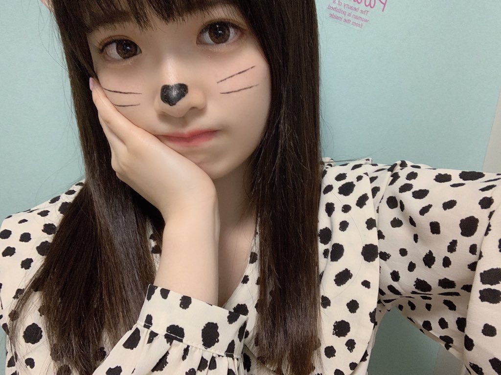 武藤 小麟 Akb48 配信ありがとうございました 顔に落書きしたり歌ったり楽しかったですっ アイライナー有能ですね T Co Matdxkpwks Twitter
