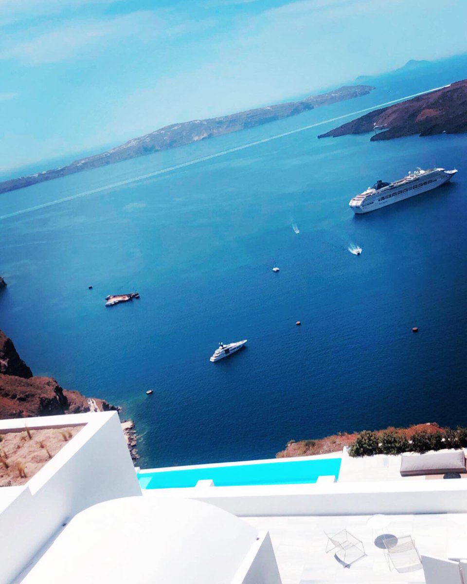 HAndTheKings's tweet photo. OOOOO IT’S VERY GREEK. 🇬🇷 This week has been JOYOUS in #hatkworld!
.
#greece #santorini #crete #souda #hollywoodandthekings #pandocruises https://t.co/I8TtBMGpIt