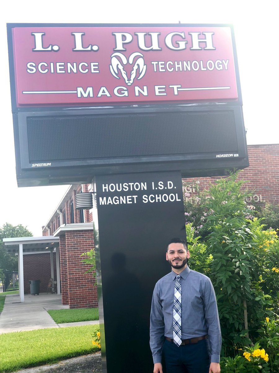 HilarionMartin1's tweet image. The faculty and staff at @PughRamsHISD warmly welcomes their new leader! Congrats @ortizteach ! @fadams224 @A180_HISD