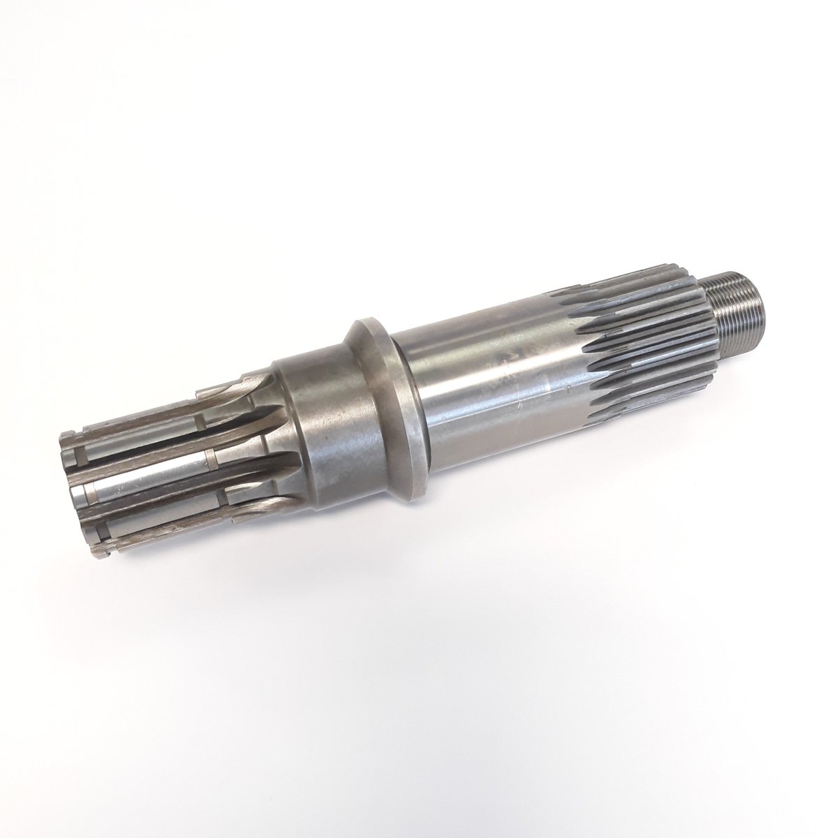 Marinetrans's tweet photo. Velvet Drive, Borg Warner, ZF, Hurth 
.
Give us a call for your parts needs
908-964-5656
mtc@mackboring.com
#velvetdrive #zfmarine #borgwarner #marinetransmission #boating #mackboring #parts https://t.co/WsGmQsPT7s