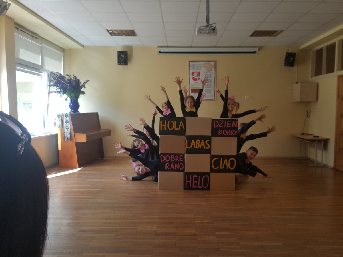 a_cultures's tweet photo. A wonderful welcome in Prano Masioto Pradine Mokykla School in Vilnius. Dances, games and a robotic workshop have completed the day. Gracias por este recibimiento! Thanks a lot! @Erasmus_Project https://t.co/z6Be1T9zyK