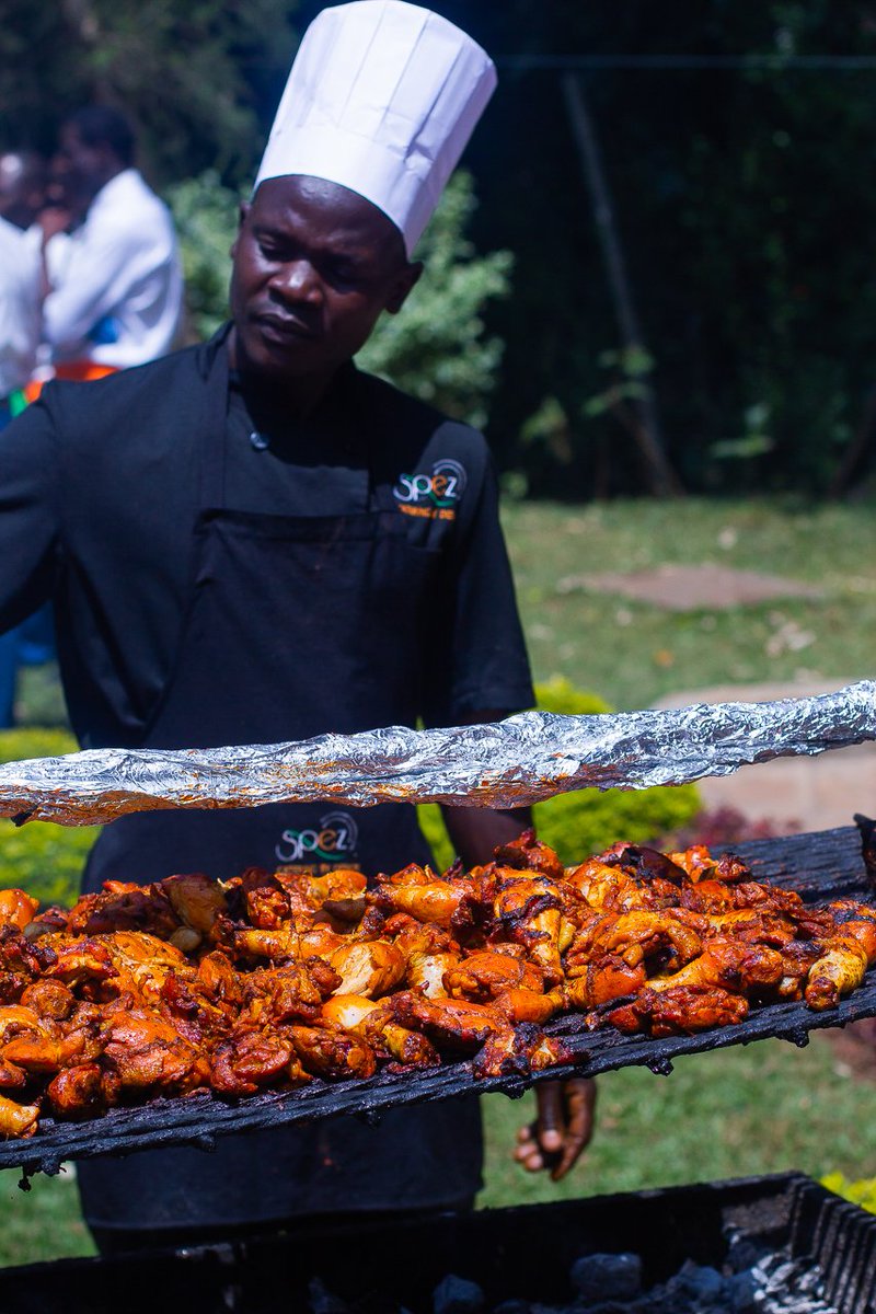 spezcatering's tweet photo. The art of grilling... ⁣
⁣
Combine well seasoned meat 🍗 plus heat🔥 and a professional (Alex), you get mouth watering perfection.⁣
⁣
An on site grill makes your event more animated and lively without hurting your pockets.! ⁣
⁣#food #foodie #fresh #delicious #eat #yummy https://t.co/7vzjH754tn