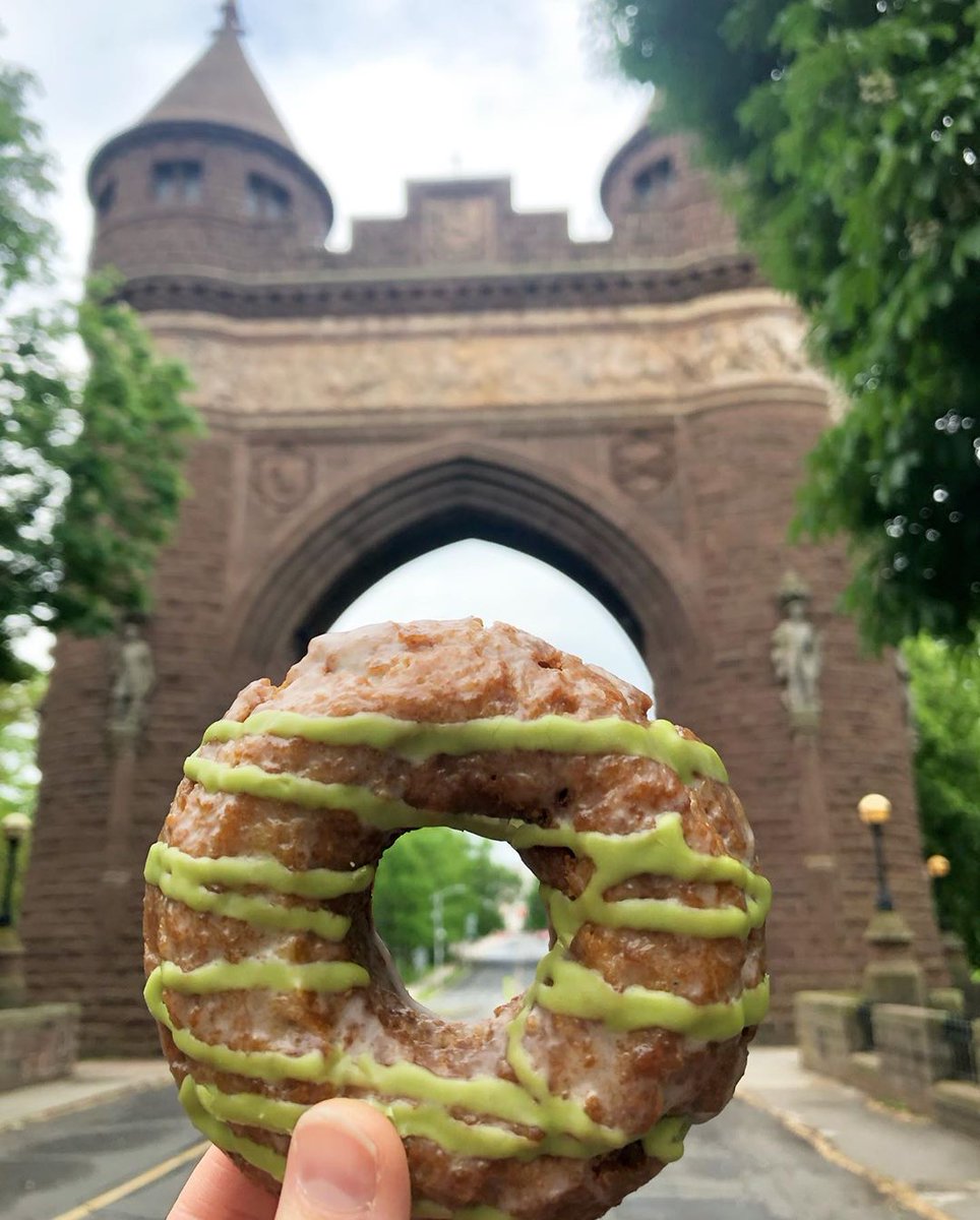 Exploring Hartford with a delicious donut from <a href="/porronandpina/">PorronandPina</a>! We are glad you enjoyed @foodie_approved19