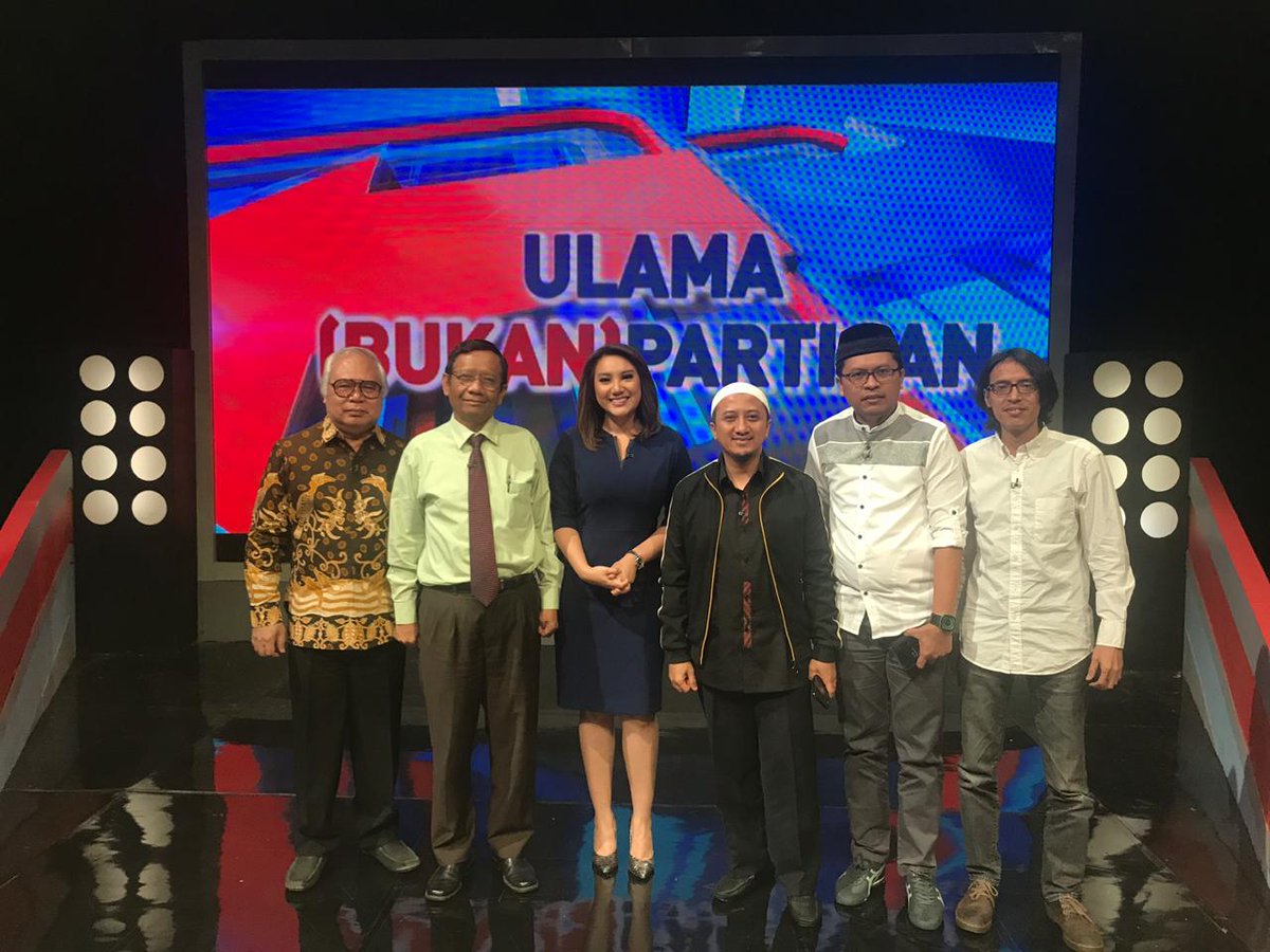OpsiMetroTV's tweet photo. Terimakasih telah menyaksikan #OpsiMetroTV dengan tema "Ulama Bukan Partisan". Saksikan program selanjutnya hanya di @Metro_TV atau streaming melalui https://t.co/7zeIZ1gL80 https://t.co/S4B36oMbUH