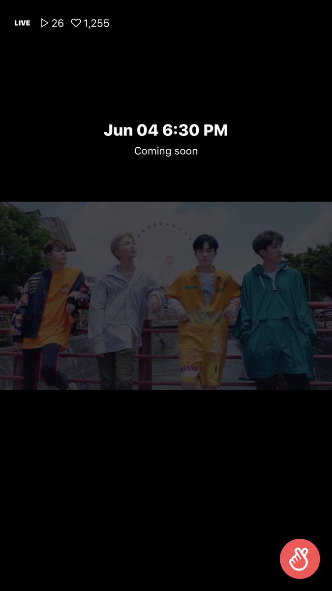 MASCketeers's tweet photo. [ANNOUNCEMENT]
MASC is doing a group Vlive tomorrow(June 4th) at 6:30pm kst! 
Do tune in and support them 💙💚💛❤️
In the meantime please do tap the hearts before the live~^^
#마스크 #우수 #희재 #이레 #문봉 #마블링 #masc #woosoo #heejae #ireah #moonbong #mabling #maschera https://t.co/xRCmMKZ1bt