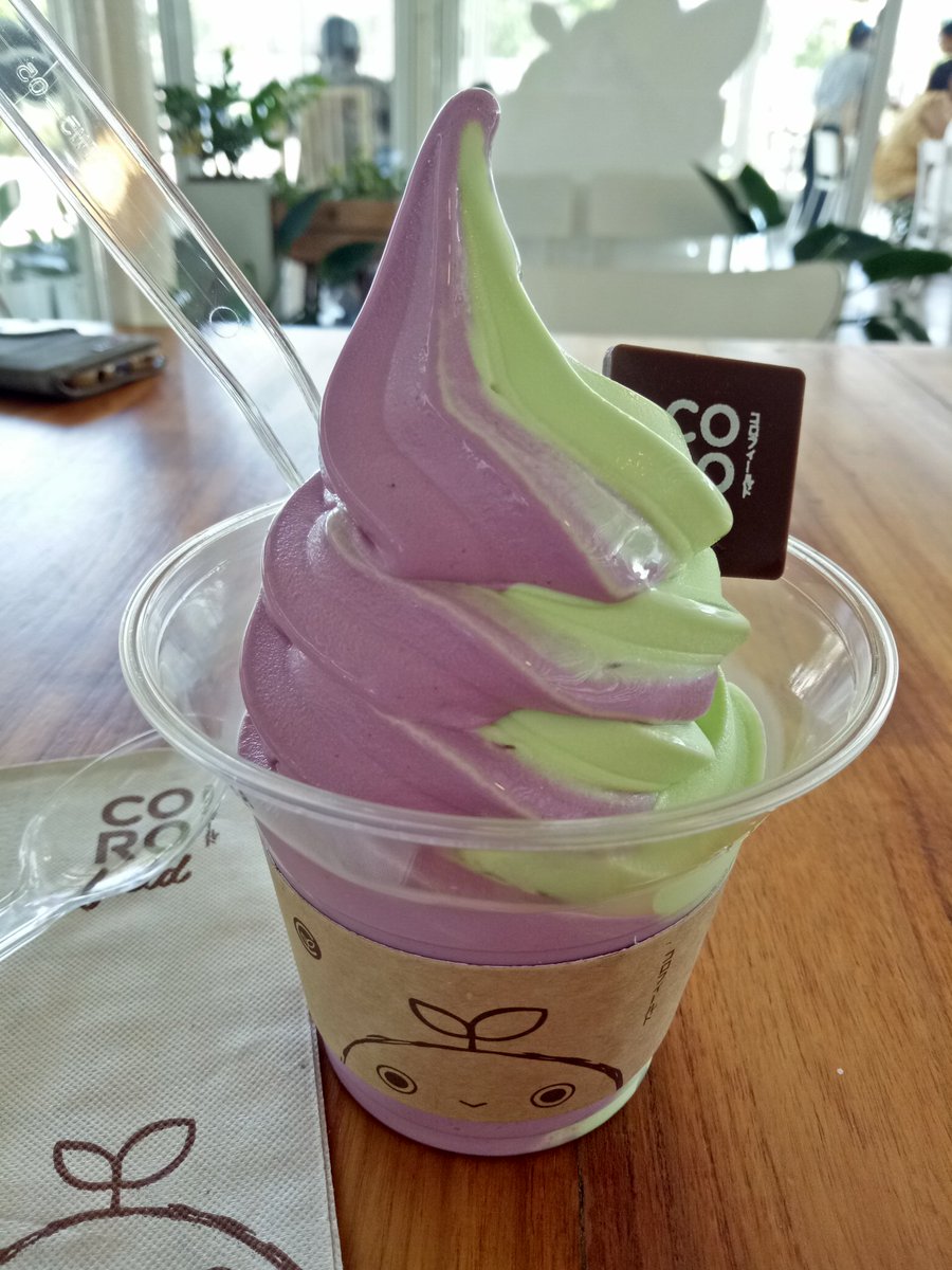 noomaymonkey's tweet photo. ไอติมอร่อย..บรรยากาศร้านดีมาก.. #Corofield #สวนผึ้งราชบุรี #รีวิวคาเฟ่ #รีวิวของกิน #รีวิวของอร่อย https://t.co/TGK6F79hIm