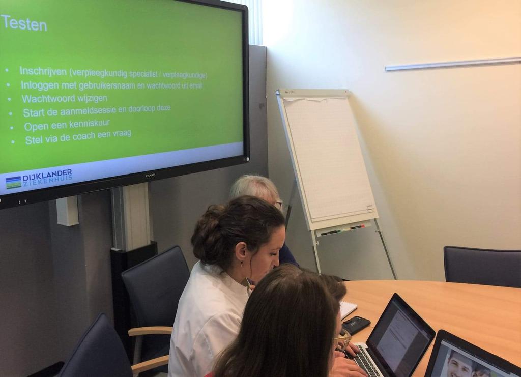 Sananet (@sananetcare) on Twitter photo De eerste IBD-patiënt wordt door een verpleegkundig specialist van het <a href="/DijklanderZh/">Dijklander Ziekenhuis</a> geïnstrueerd over de #MijnIBDcoach!
#Telemedicine #zorgopafstand #zorg <a href="/icthealth_NL/">ICT&health | NL</a> #Crohn #colitisulcerosa
sananet.nl/nieuws/dijklan… De eerste IBD-patiënt wordt door een verpleegkundig specialist van het <a href="/DijklanderZh/">Dijklander Ziekenhuis</a> geïnstrueerd over de #MijnIBDcoach!
#Telemedicine #zorgopafstand #zorg <a href="/icthealth_NL/">ICT&health | NL</a> #Crohn #colitisulcerosa
sananet.nl/nieuws/dijklan…