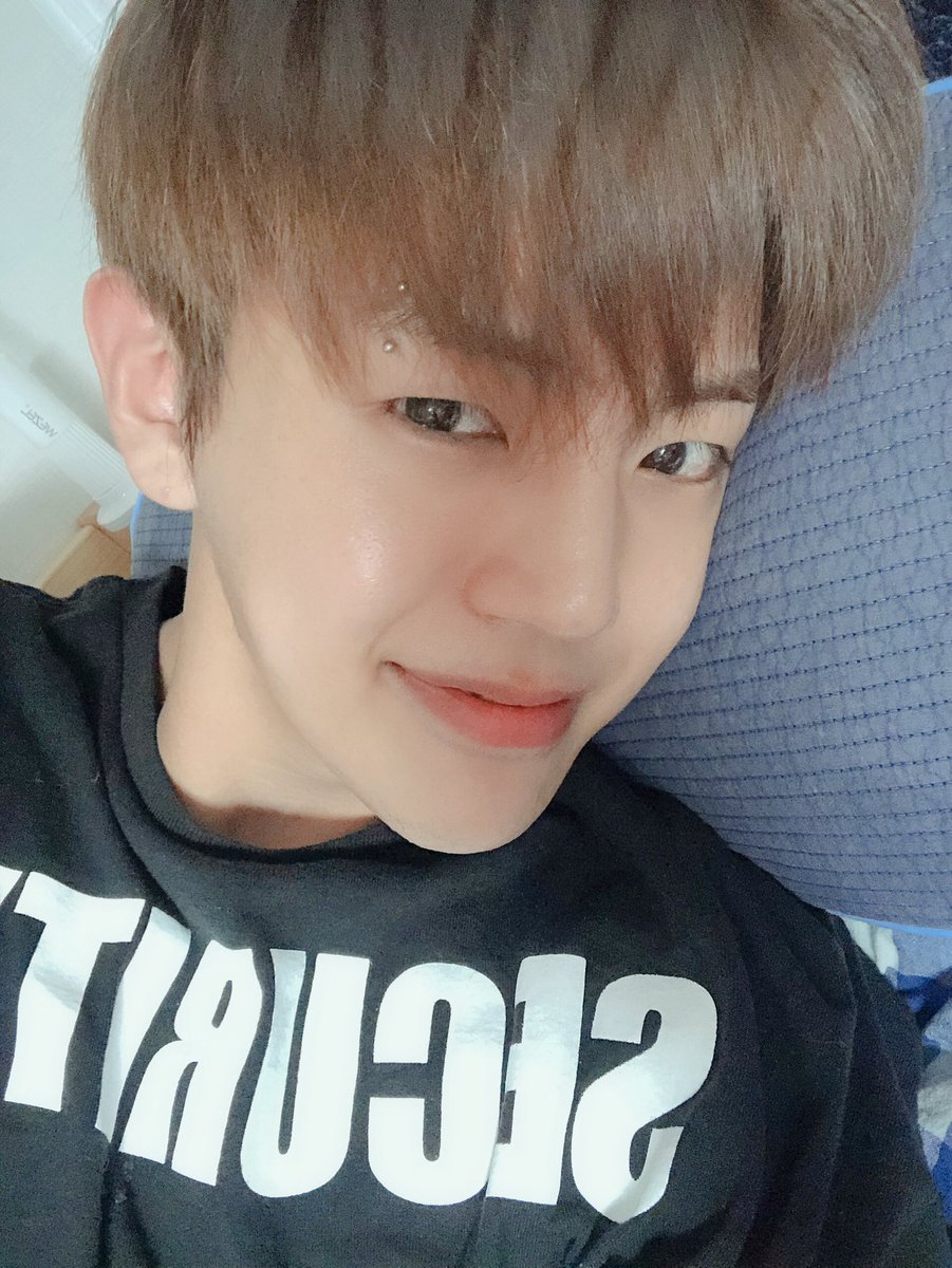 회사가 ㅈ소라 빌보드 월드차트 9위하고도 음방을 못 돌고 있는 아이돌 | 인스티즈