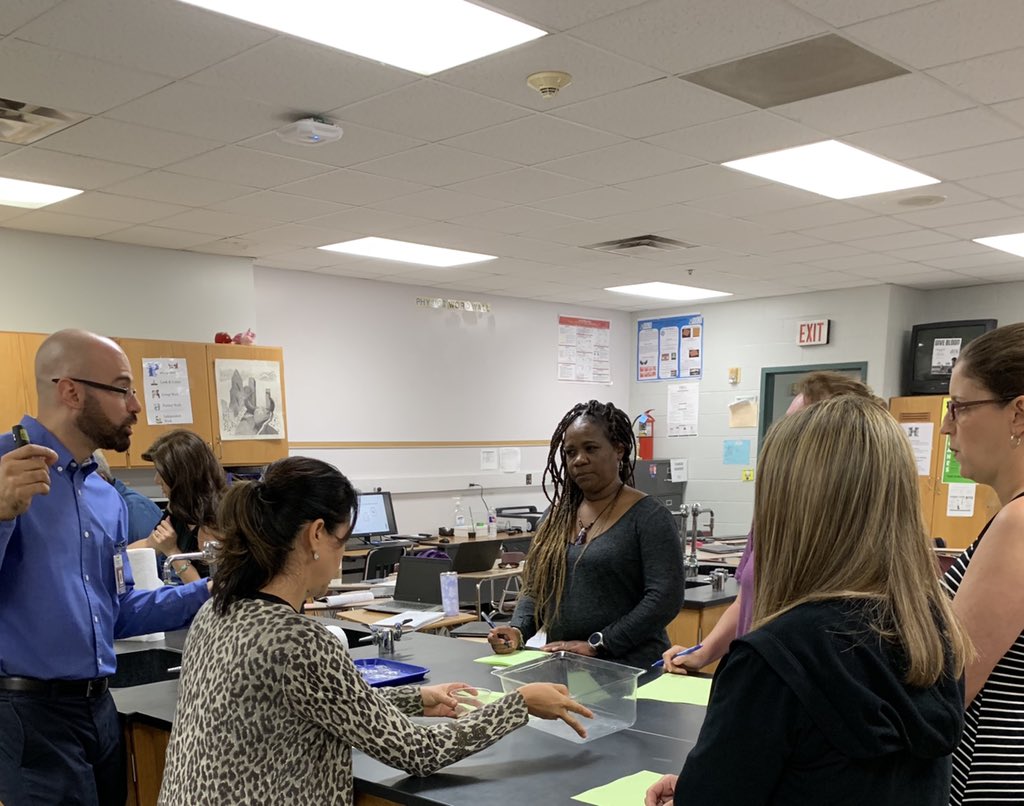 tracygranger5's tweet photo. @FBISDscience 3rd-5th grade teachers investigating physical properties of matter in summer pd! https://t.co/bU2St3LFPX
