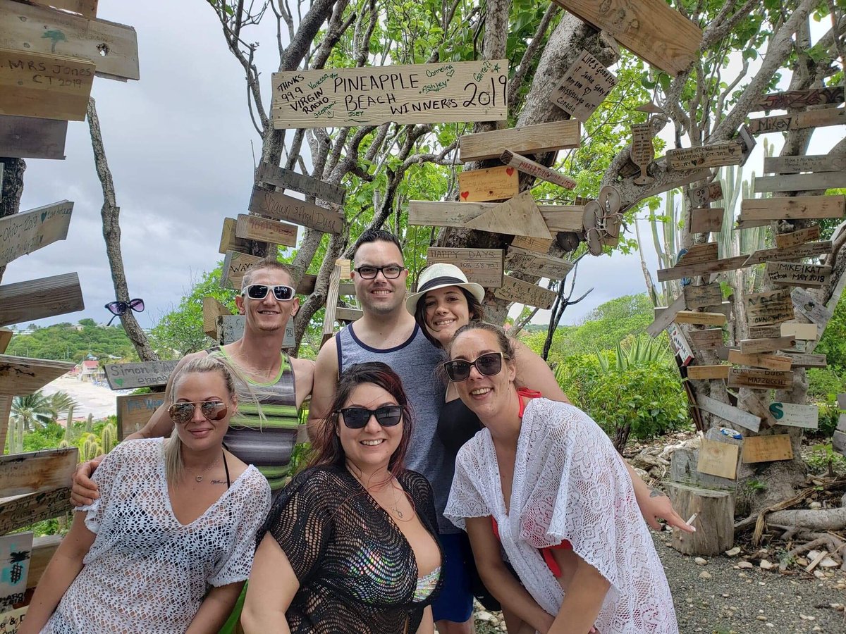 StephaniePedra's tweet photo. Living our best life! Thank to @VirginRadioTO for making it possible! #Antigua #pineapplebeach https://t.co/TiwXWnyZMW
