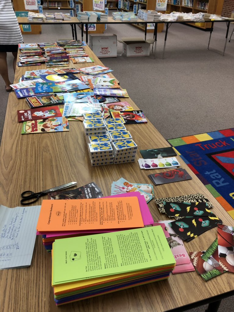 welcomeelemnc's tweet photo. Summer Kits being distributed today to encourage learning over the summer! #SummerReadingChallenge @dcsnc https://t.co/z2zkjoiPzH