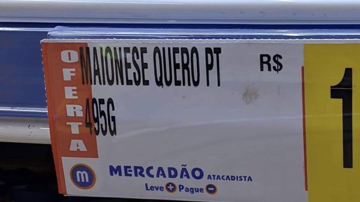 luscas's tweet photo. agora o lula e a dilma foram longe demais https://t.co/Ps8RB8n8I9