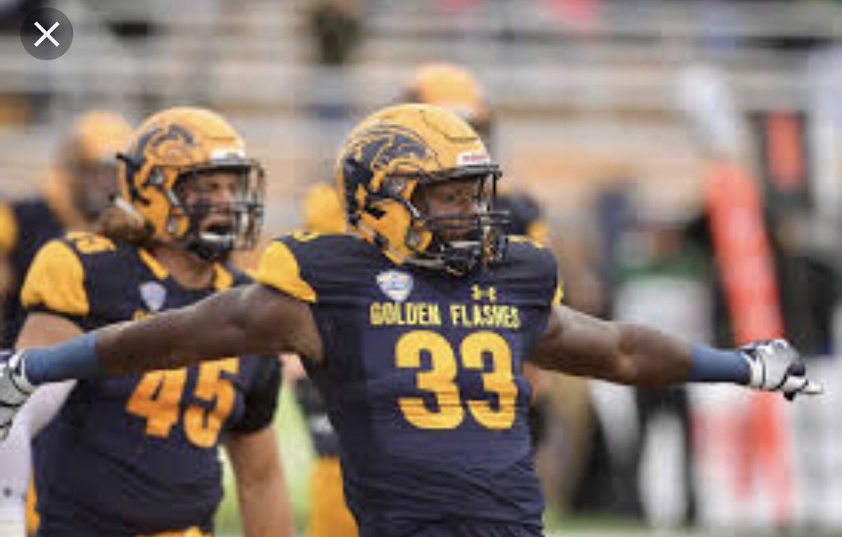 AhoJunior's tweet photo. Really blessed!🙏🏾Thanks to @KentStFootball and @CoachWindham for the scholarship offer!🔥 https://t.co/p9tRv8FlhQ