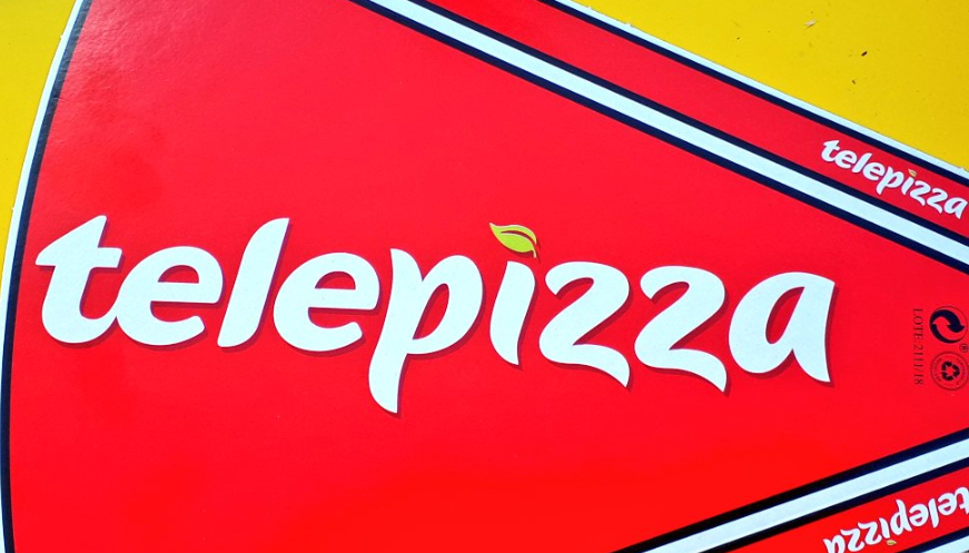 EcotisaCUP's tweet photo. 💚🐘 II @EcotisaCUP 

🍕 ¡Como va llegando la hora de comer aprovechar la oportunidad para dar las gracias a @telepizza_es! 👏🏼

¡Podríamos decir que el secreto esta en la masa! 😜😂

🖥 https://t.co/LRASipK7tE

#NoLoDejesFueraDeJuego

@equipa2sport @CRSASALAMANCA @Ecotisa_ https://t.co/ZqQljKP6F9