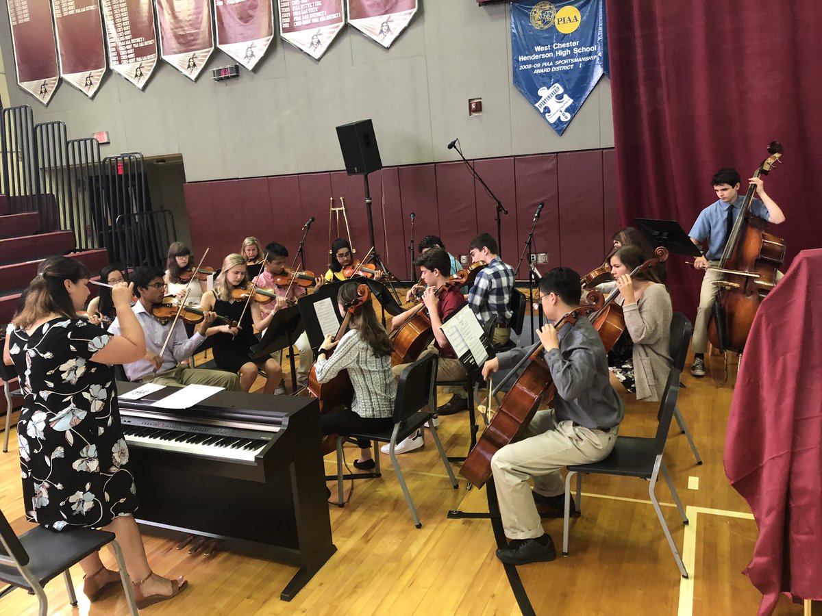 Henderson Senior Assembly 2019!! <a href="/SaraMMissett/">Sara M. Missett</a> <a href="/bobsox68/">Robert Sokolowski</a> <a href="/HendersonAthle1/">Henderson Athletics</a> <a href="/Hendystudents/">HHS Student Section</a> <a href="/WestChesterASD/">West Chester Area SD</a>