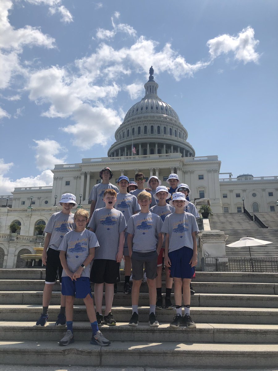 Mrs. Hawk tweet media