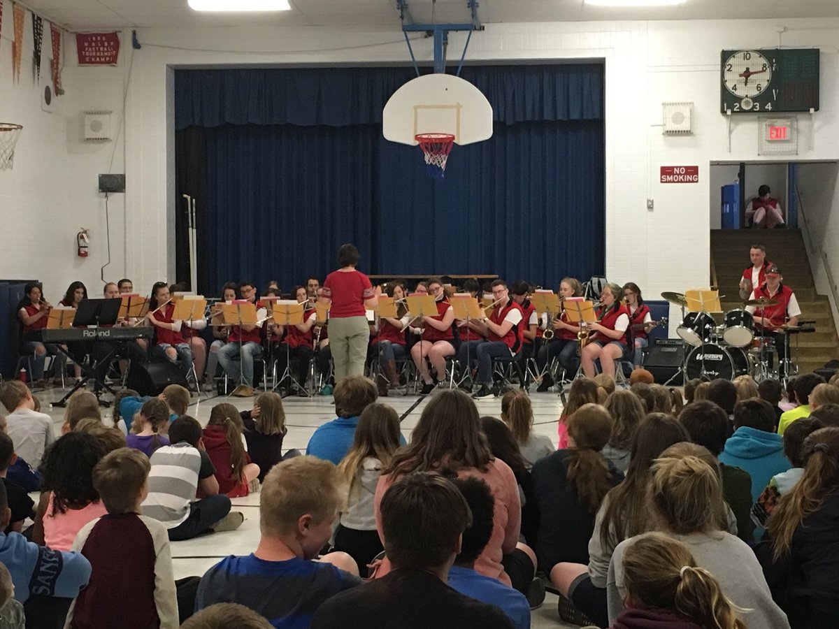 #ElginEagles thanks Waterford HS for the fantastic choir and band performances today!! <a href="/GEDSB/">Grand Erie District School Board</a> <a href="/wdhswolfie/">Waterford District</a>