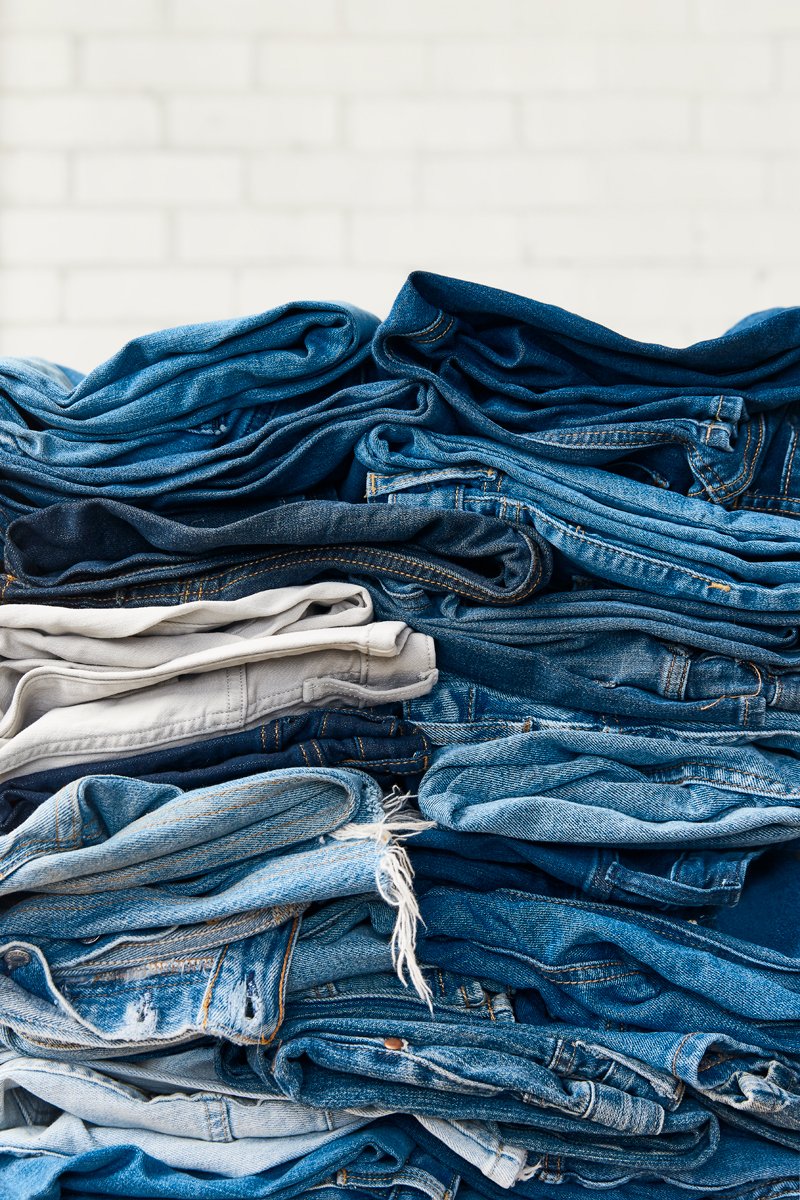 CottonInc's tweet photo. @WilcoStores is offering $15 off a new pair of jeans* when you recycle an old pair of jeans in-store through @CottonInc’s #BlueJeansGoGreen program during the month of June. Learn more: https://t.co/jHoJ902f4A *Exceptions apply. https://t.co/ie3adF65AW