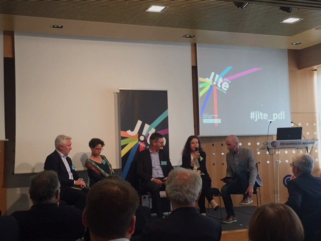 Cet après-midi, Break Poverty participe à la <a href="/jite_pdl/">JITE_PDL</a> ! A l'issue d'une journée de réflexion sur l'inclusion dans l'#emploi, <a href="/ValerieDaher/">Valerie Daher</a> Directrice générale de Break Poverty présente la DAT qui se déploie actuellement à <a href="/nantesfr/">Ville de Nantes</a>