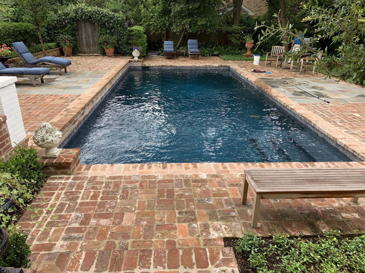 PoolCompanyTX's tweet photo. Another SPECTACULAR swimming pool renovation using Sapphire Galaxy Pebble Fina plaster from Pebble Technology International!
#poollove #poollife #crystalclearpools #poolrenovation #poolcompany #austin #austinpools #poolconstruction #poolmaintenance #poolcleaning @Pebbletech https://t.co/45T17nmeoG