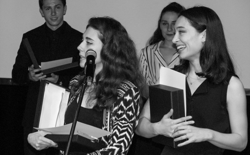 Fin Tiyatro tweet media