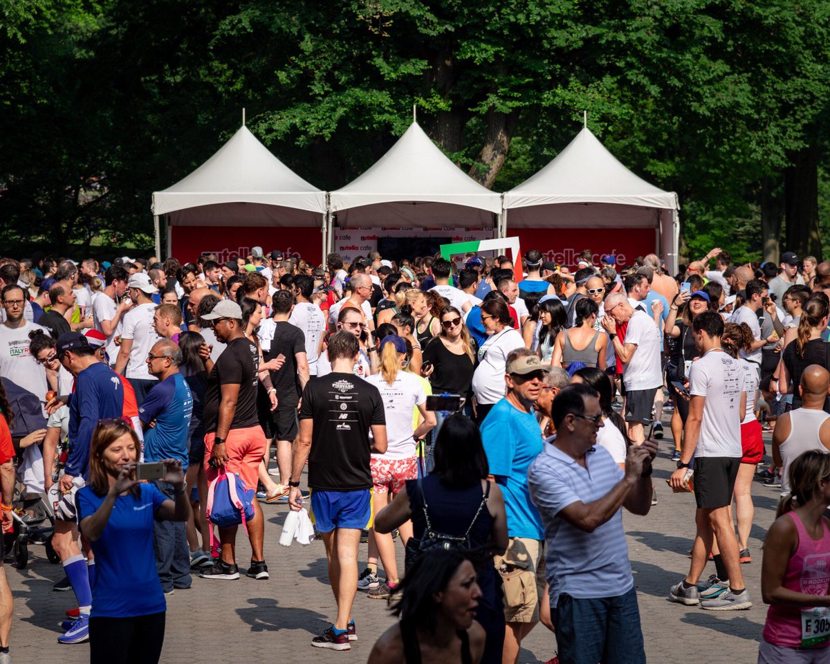 ItalyinNY's tweet photo. The 2019 Italy Run by Nutella Cafe. 🏃🏃‍♀️An amazing 🇮🇹 success : 5 miles in Central Park, 11K registered, more than 8K runners &amp; 20K visitors @ the 🇮🇹 festival on  the occasion of the 🗽Festa della Repubblica Italiana Grazie 🙏 @nyrr @NutellaUSA #ItalyRunNYC https://t.co/ZpARMBct6V