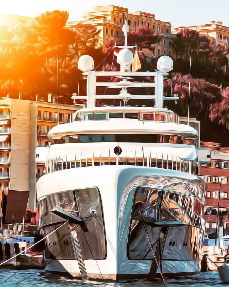 ILLUSION PLUS, the 88.5m luxury yacht, built by Pride Mega Yachts in Paint! #superyacht #design #superyachts #livingthedream #paintings #yacht #yachtlife #yachting #success #boating #boats #luxury #richlife #MondayMotivation PC: HLD