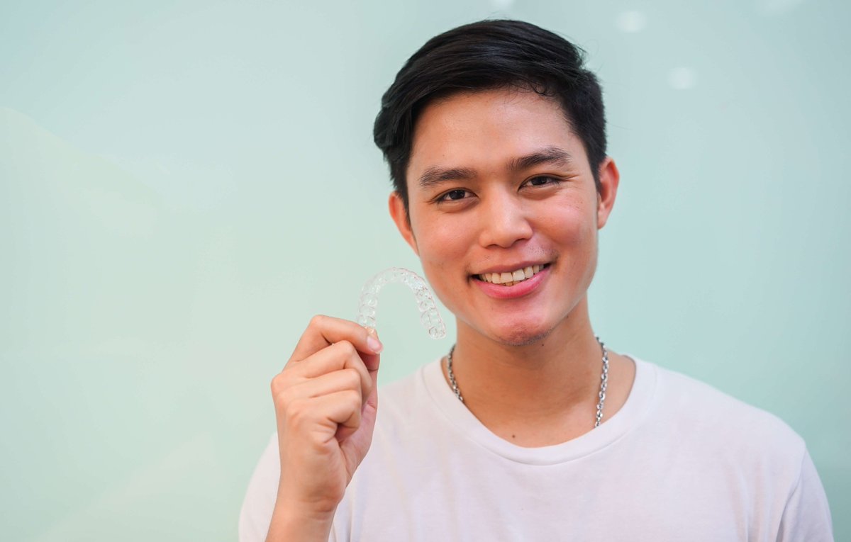 #BeautifulTeeth are an asset, and a great #smile is something you should want to show off, but how do you get there? At Blyton Dental we offer a #free #Invisalign Teen consultation. Read more in our #blog below. 

blytondental.co.uk/blyton-blog/20…