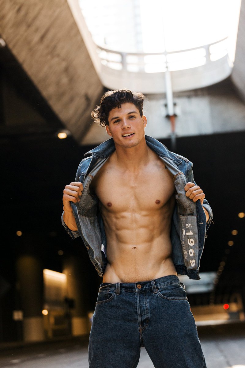 Joe Martinez is shirtless! #hotguys #hotguy #shirtlessmale #malemodel #hott...