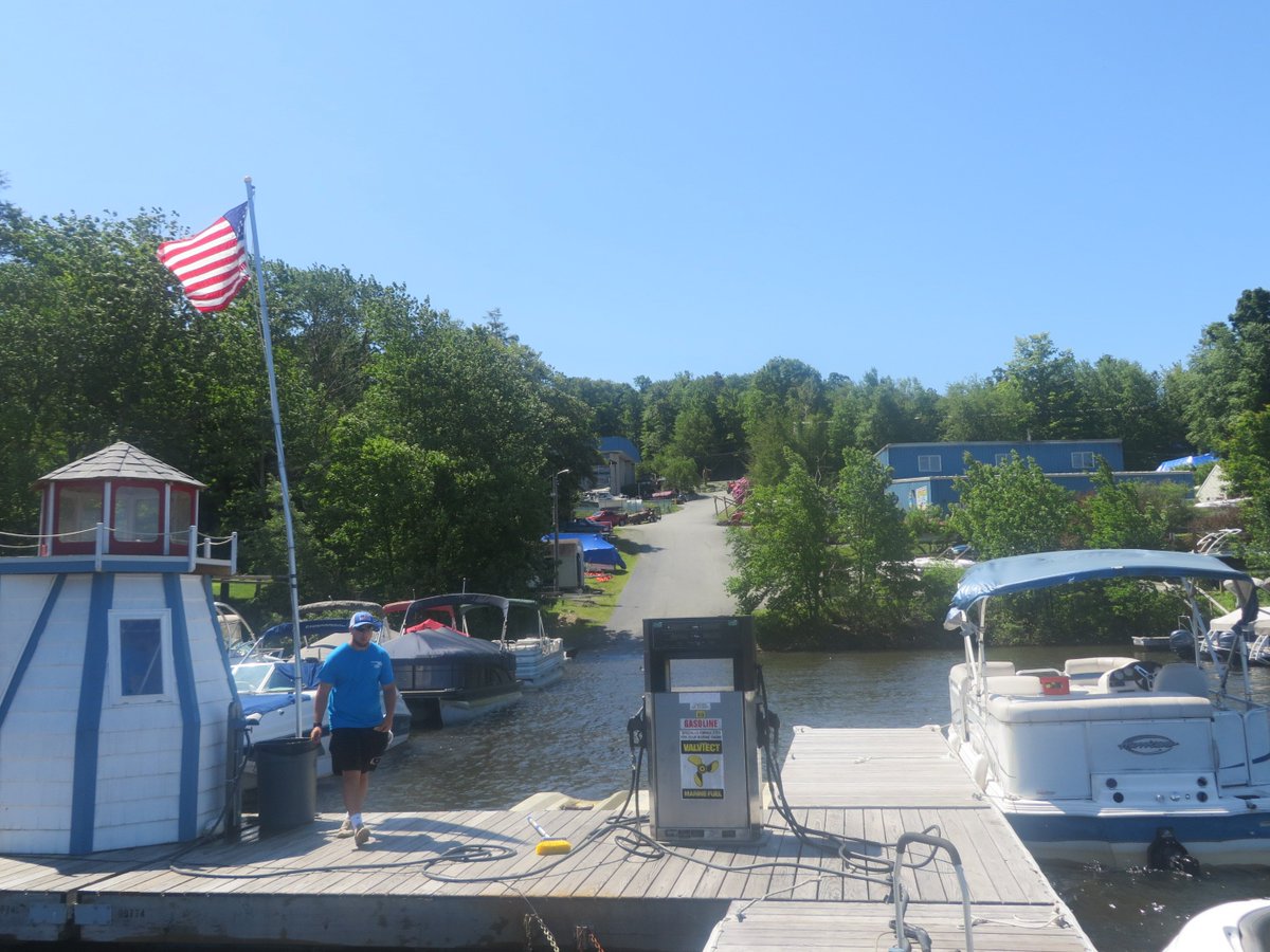 LighthousePA's tweet image. Good Morning From Beautiful Lake Wallenpaupack!

These Great Views Are Captured From Our Very Own Docks Here At Lighthouse Harbor Marina.

Call Us 570-857-0220 Or Check Out Our Website At Lighthouseharbor.com For Online Pictures Of Our Inventory.