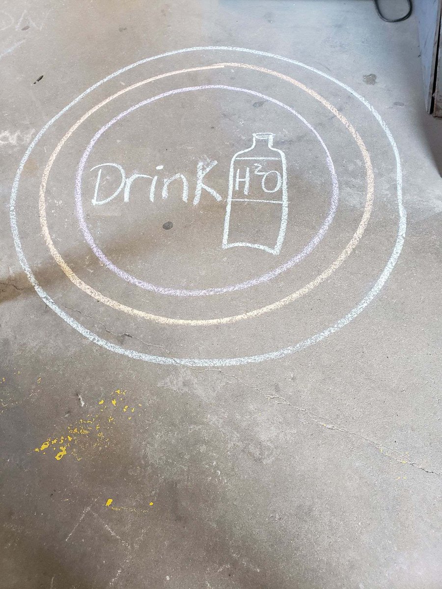 Delawaresafety's tweet photo. Harrington center #ChalkTalk #keys2hydration #summersafety #keys2mysafety #schoolsout
@CHSPKelley @BarbaraRucker5 https://t.co/qEu1oN4zC8
