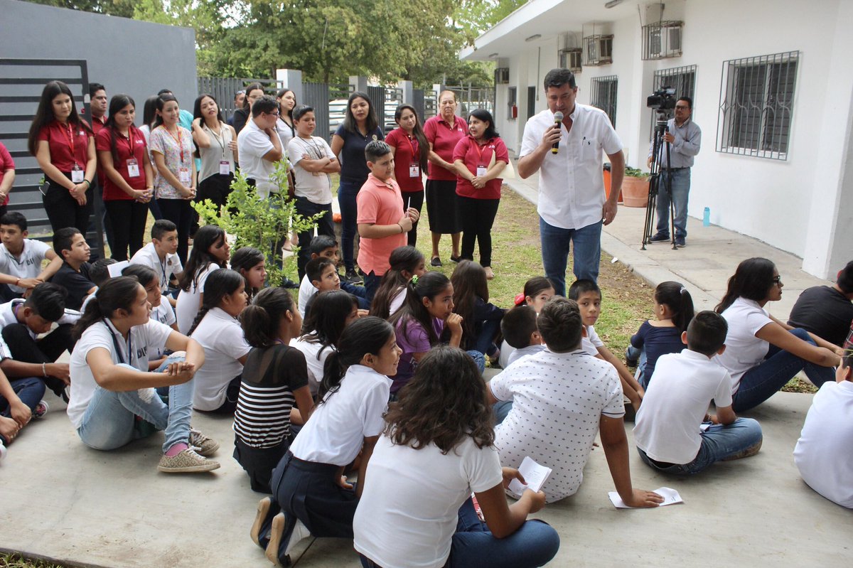 IMDAAhome's tweet photo. Lunes cívico en PANNASIR
(Programa de Atención a Niñas, Niños y Adolescentes en Situación de Riesgo)
ubicado en Colonia El Chamizal
¡El Deporte te Transforma!
#TransformandoAhome 👊🏻
#EstamosTrabajando
#BillyChapman https://t.co/f0joM4PxAk