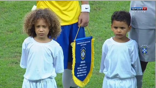 Then the David Luiz & Thiago Silva kid lookalikes were Brazil mascots for a match in 2015 versus Mexico