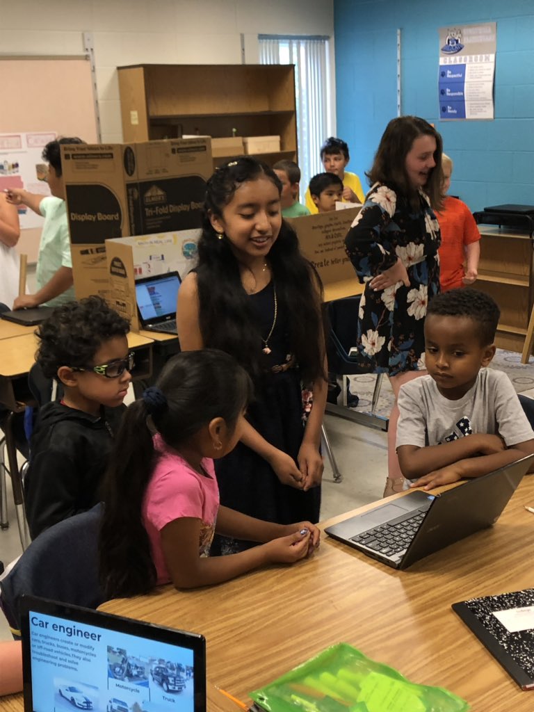 YHasenei's tweet photo. Our first math fair was a success. The Ss worked so hard and were excited to share their projects with everyone. #SESWildcats #proudteacher #KidsDeserveIt https://t.co/wUfhptJ9A1