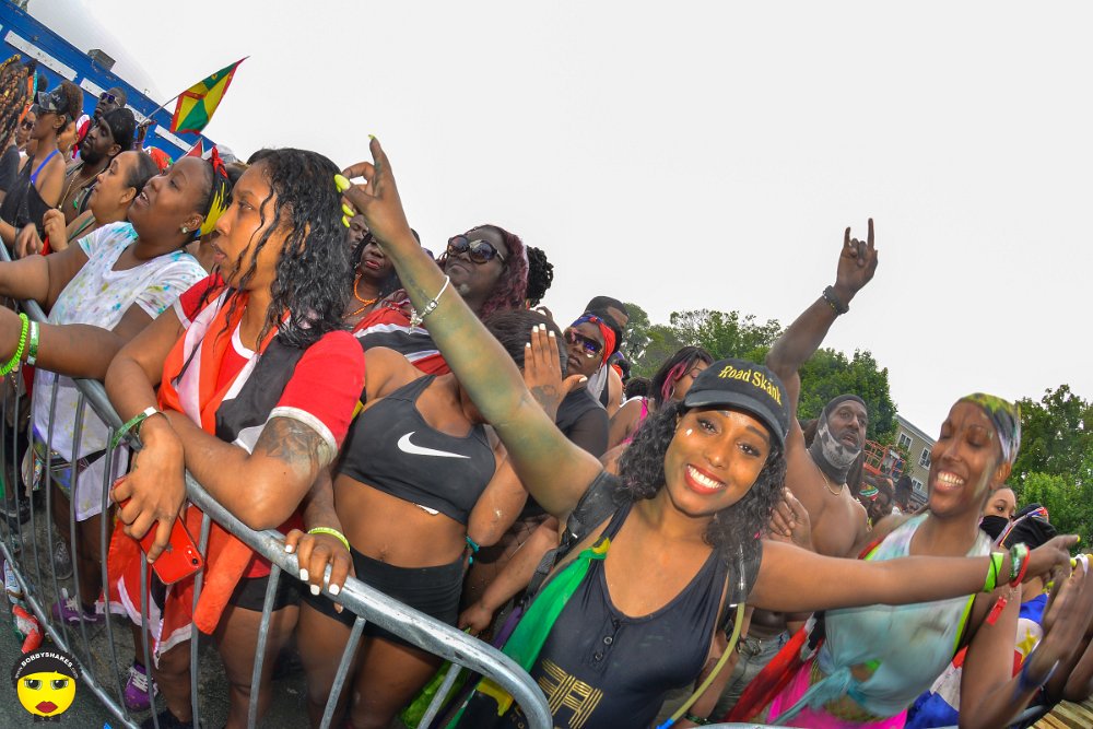 melanated_belle's tweet photo. Starting to find pictures of myself from this weekend. 😍 #Zuave https://t.co/J1gt7Nf5dZ